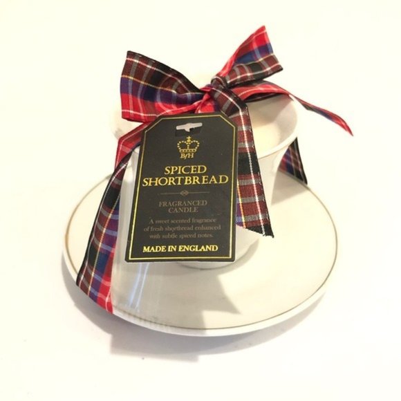 English Teacup & Saucer Candles New - Picture 4 of 15